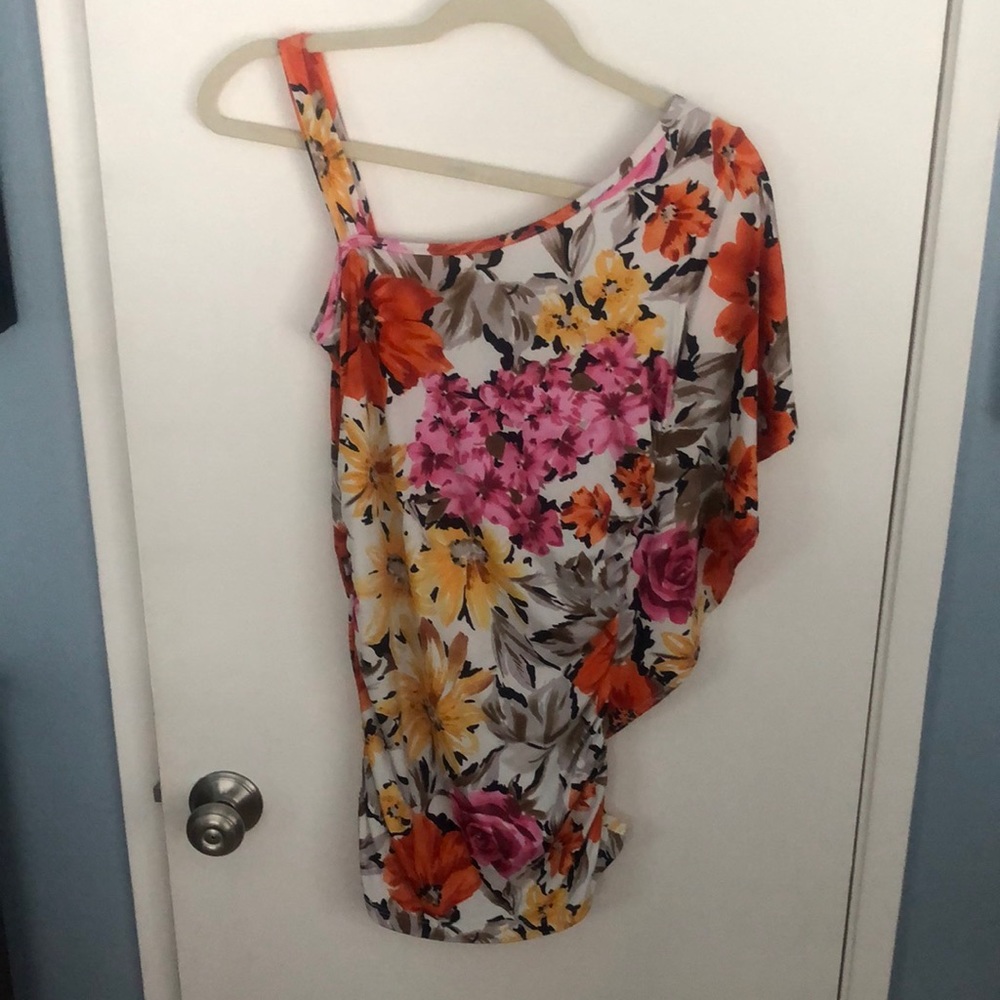 Floral One Shoulder Asymmetrical Top